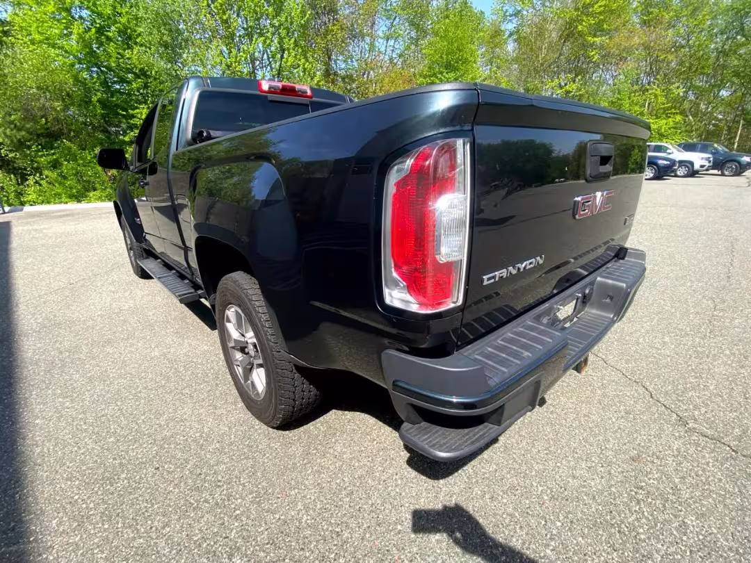 2017 GMC Canyon - 1GTH6CEN8H1278643 - Image #12